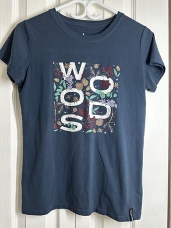 Woods Other - Woods Women's Graphic T-Shirt - Blue Nature Print Size small